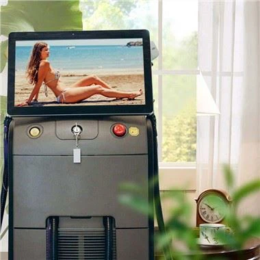 Triệt lông bằng Laser Băng Soprano